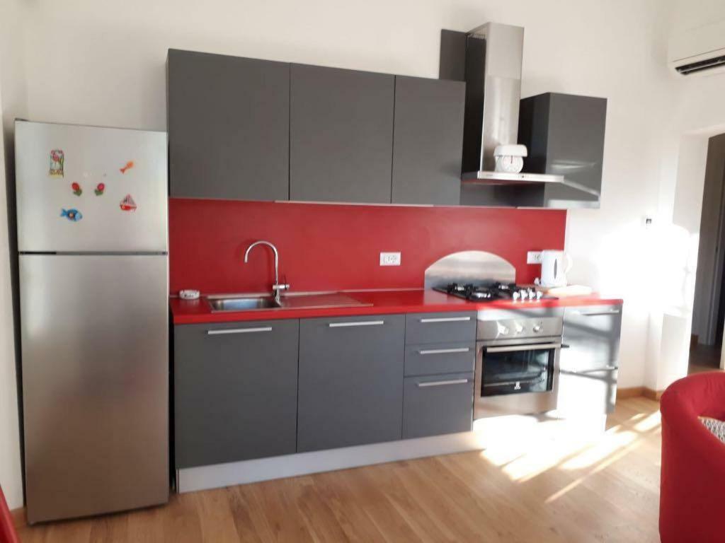 Ferienwohnung Casa Al Mare Livorno Quercianella Exterior foto
