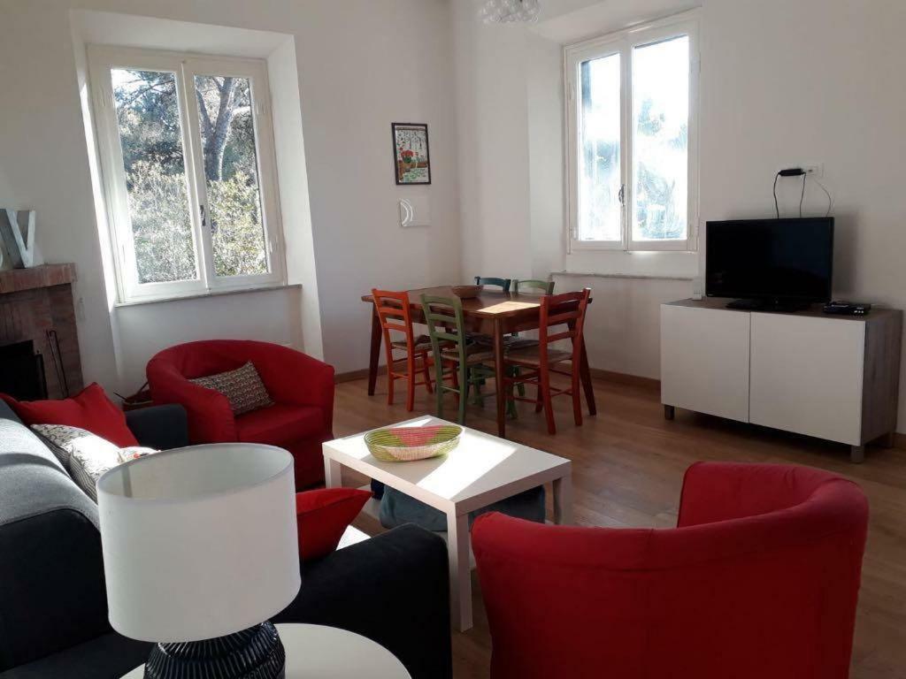 Ferienwohnung Casa Al Mare Livorno Quercianella Exterior foto