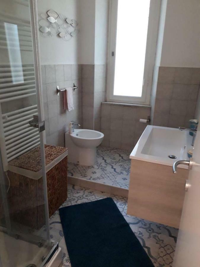 Ferienwohnung Casa Al Mare Livorno Quercianella Exterior foto