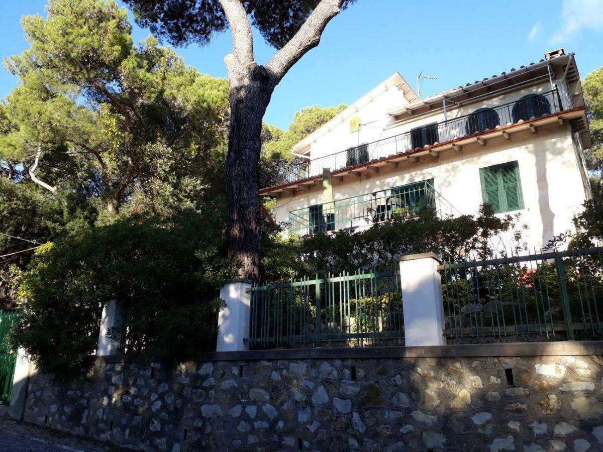 Ferienwohnung Casa Al Mare Livorno Quercianella Exterior foto
